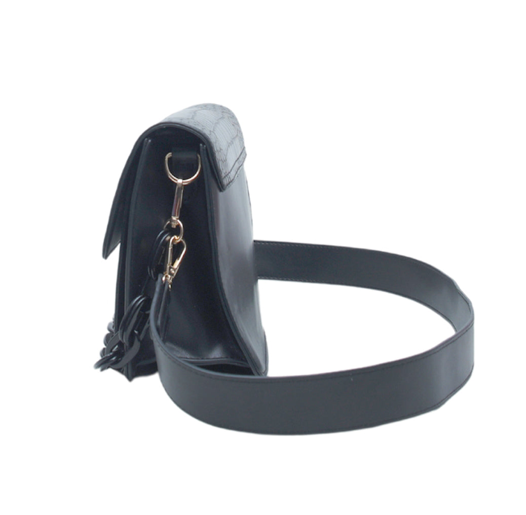 Hamster London Roma Flap Bag Black