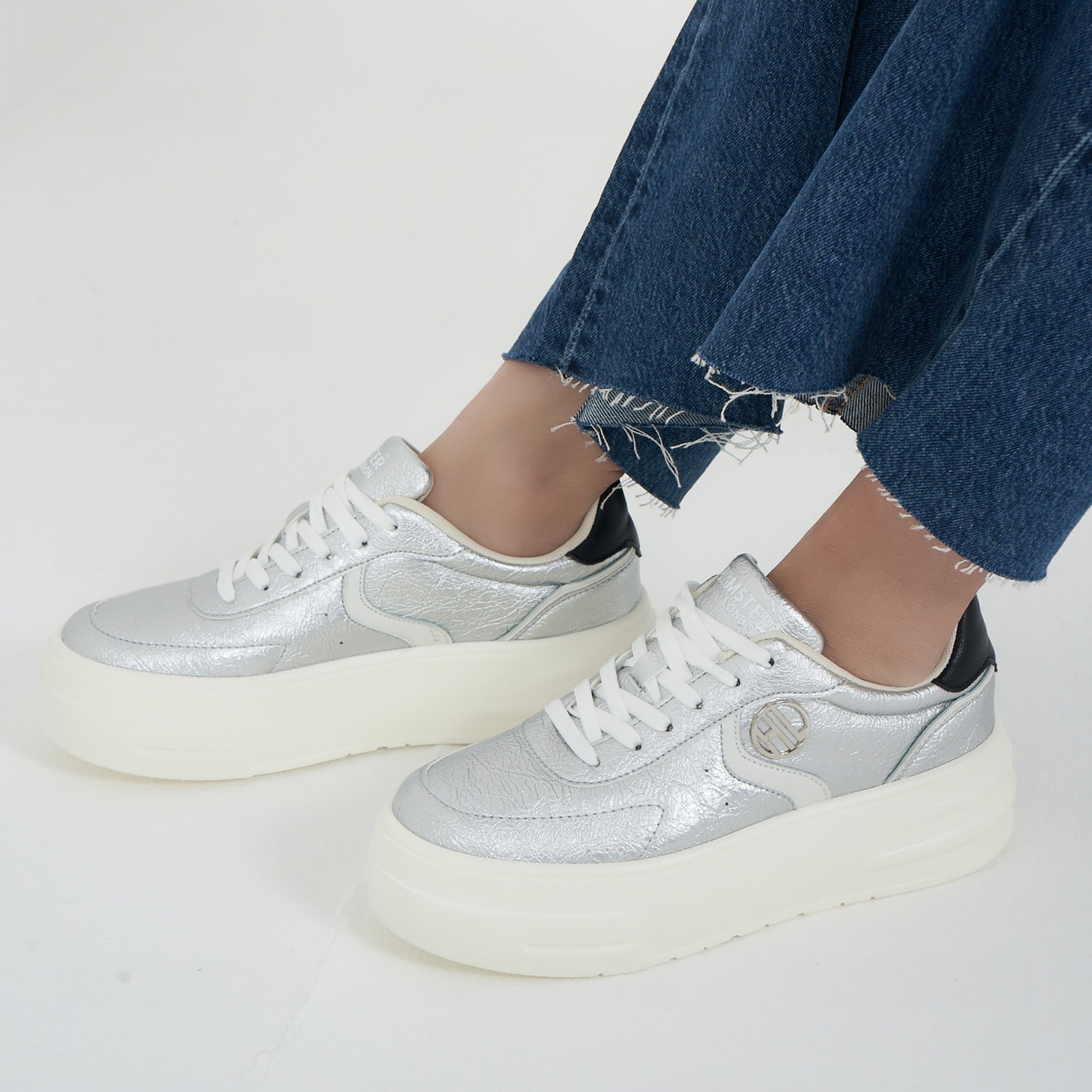 Hamster London Metallic Motion Silver Sneakers