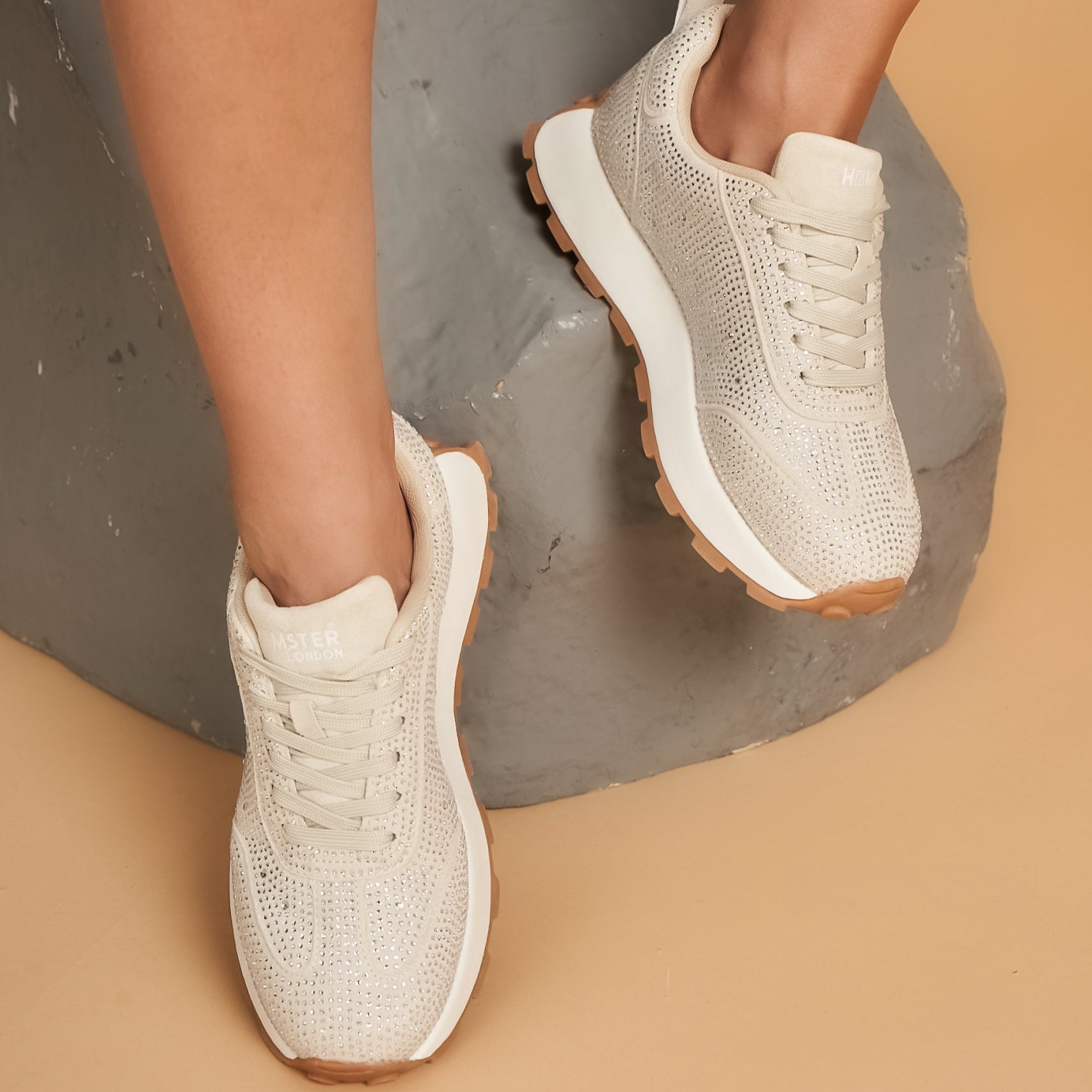 Hamster London Love Stone Off White Sneakers