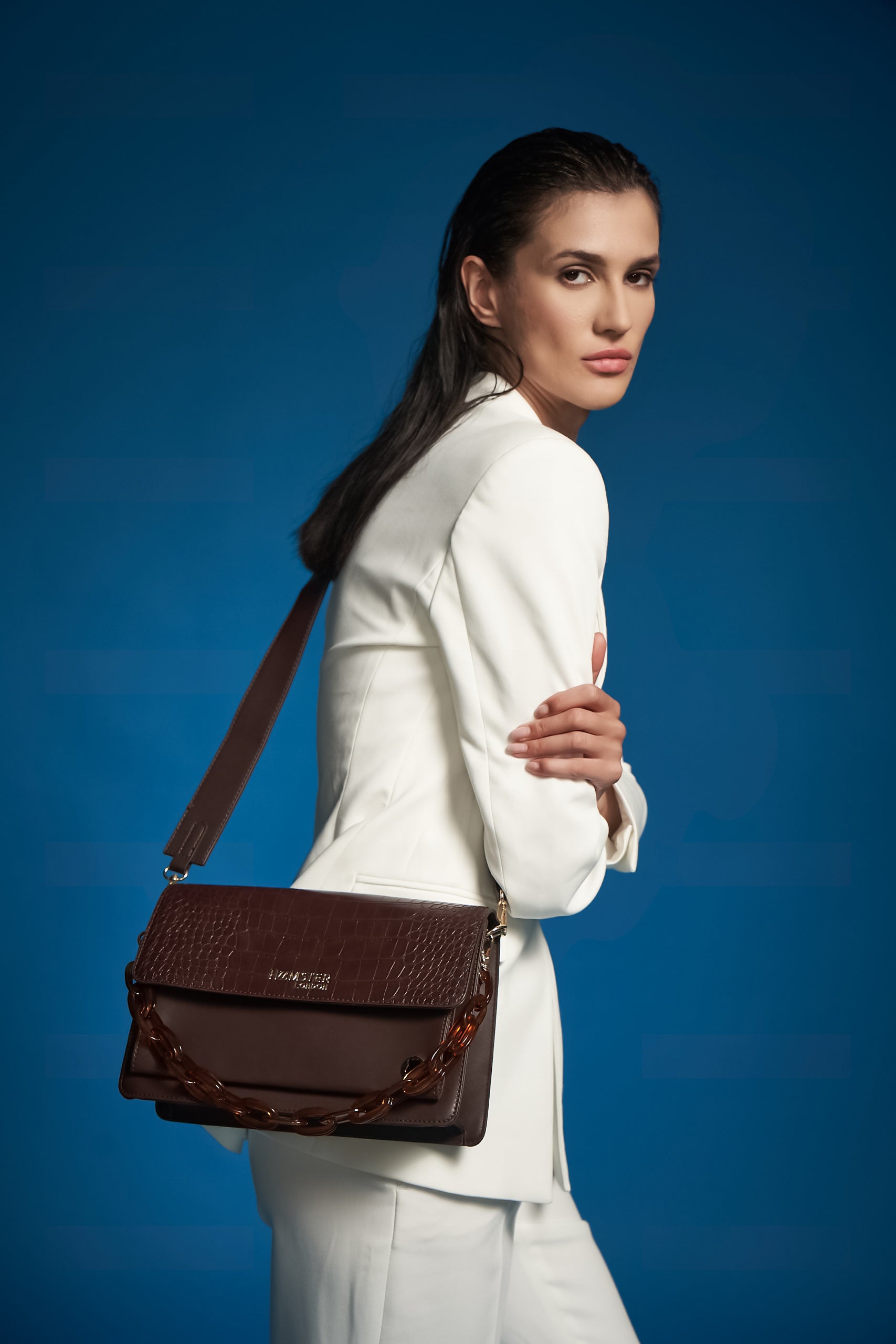 Hamster London Roma Flap Bag Brown