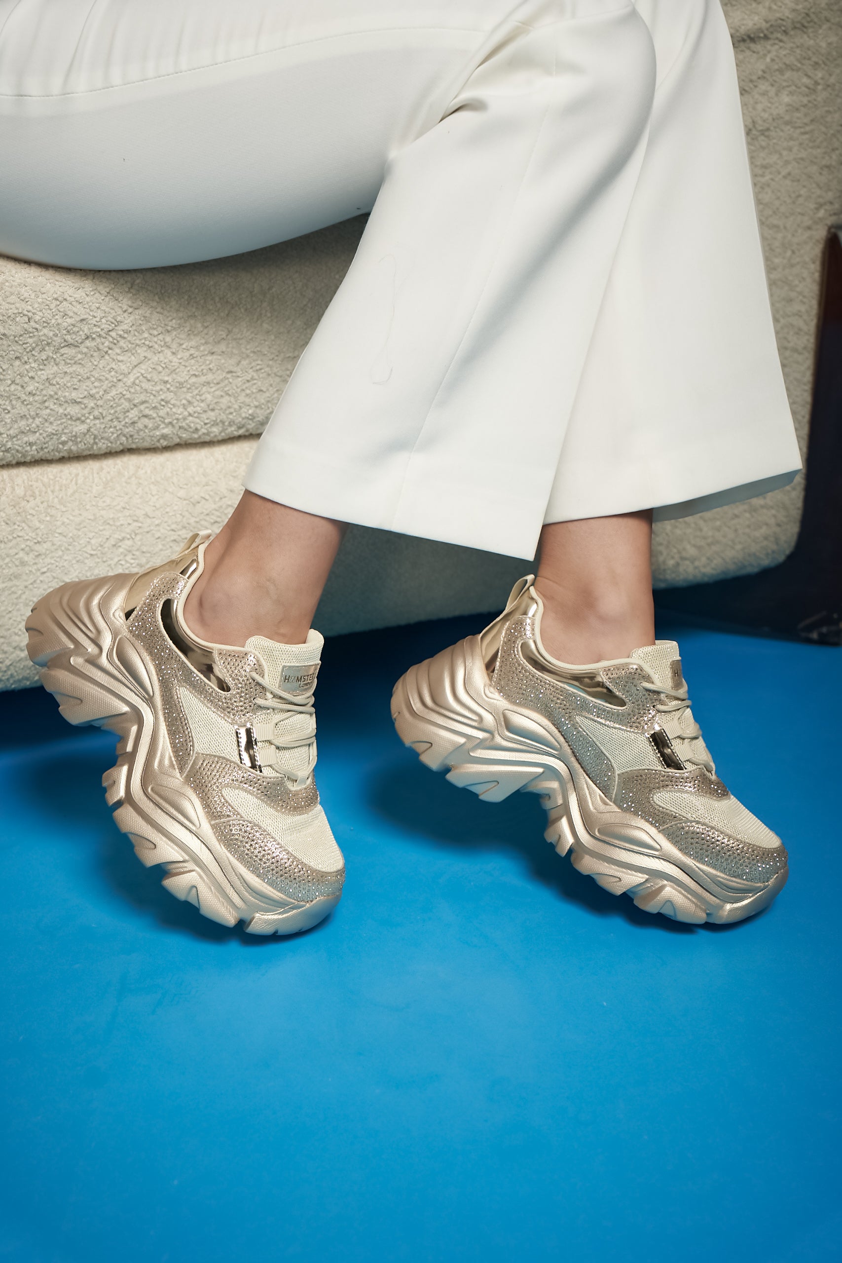 Hamster London Booster Gold Sneakers