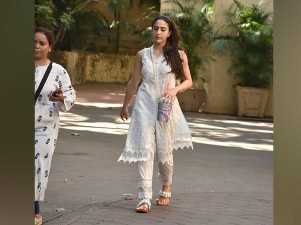 Hamster London Funk Unicorn Tears White Sling Bag