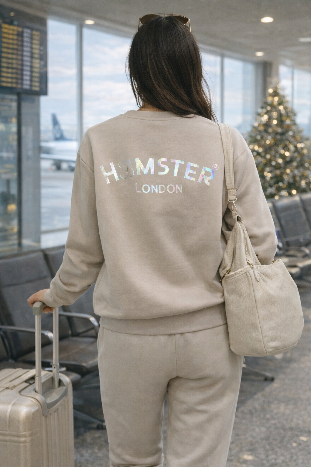 Hamster London Pup H Holiday Beige Sweatshirt