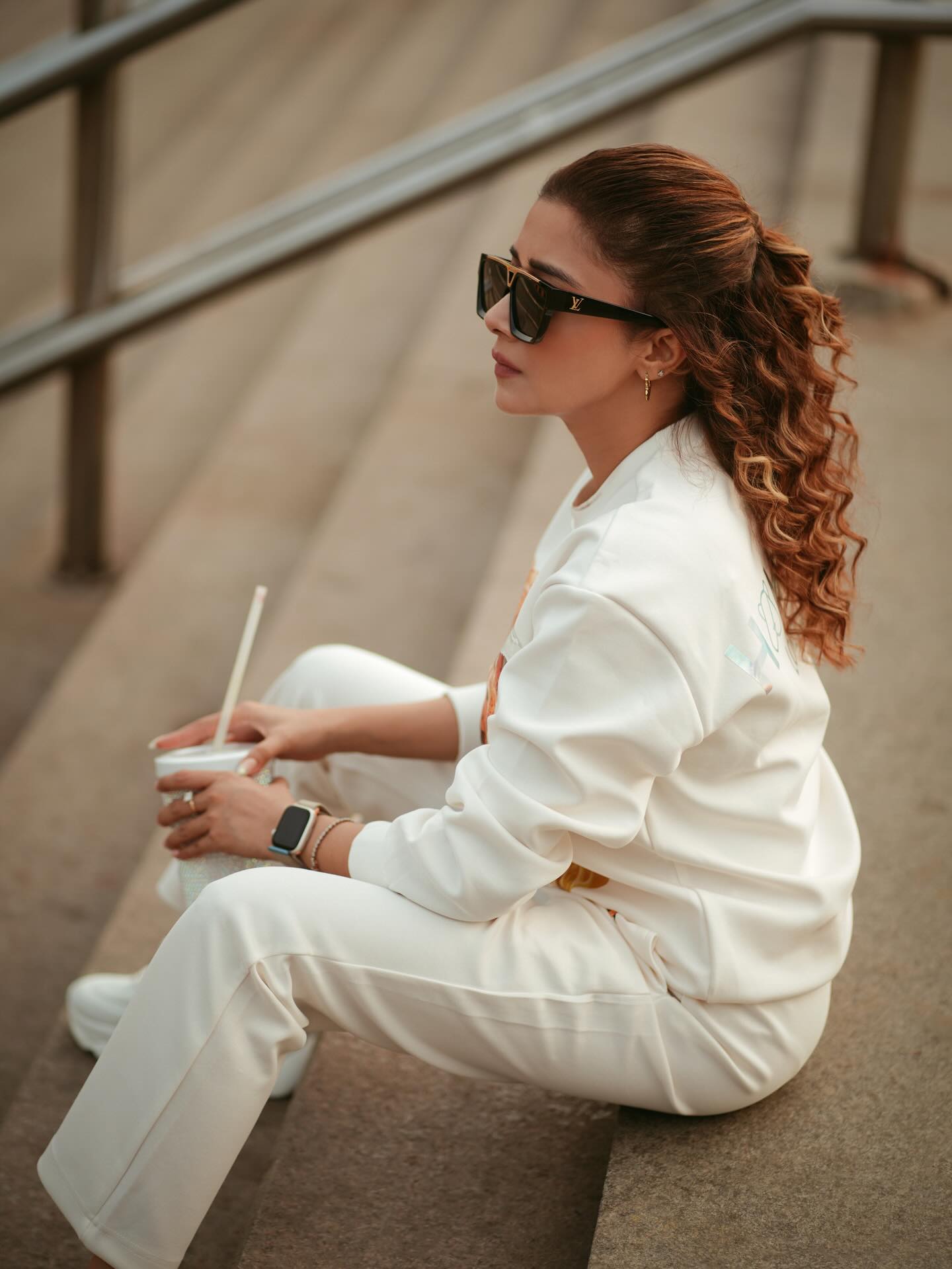 Hamster London Ted H Holiday White Sweatshirt & Lower Cord Set