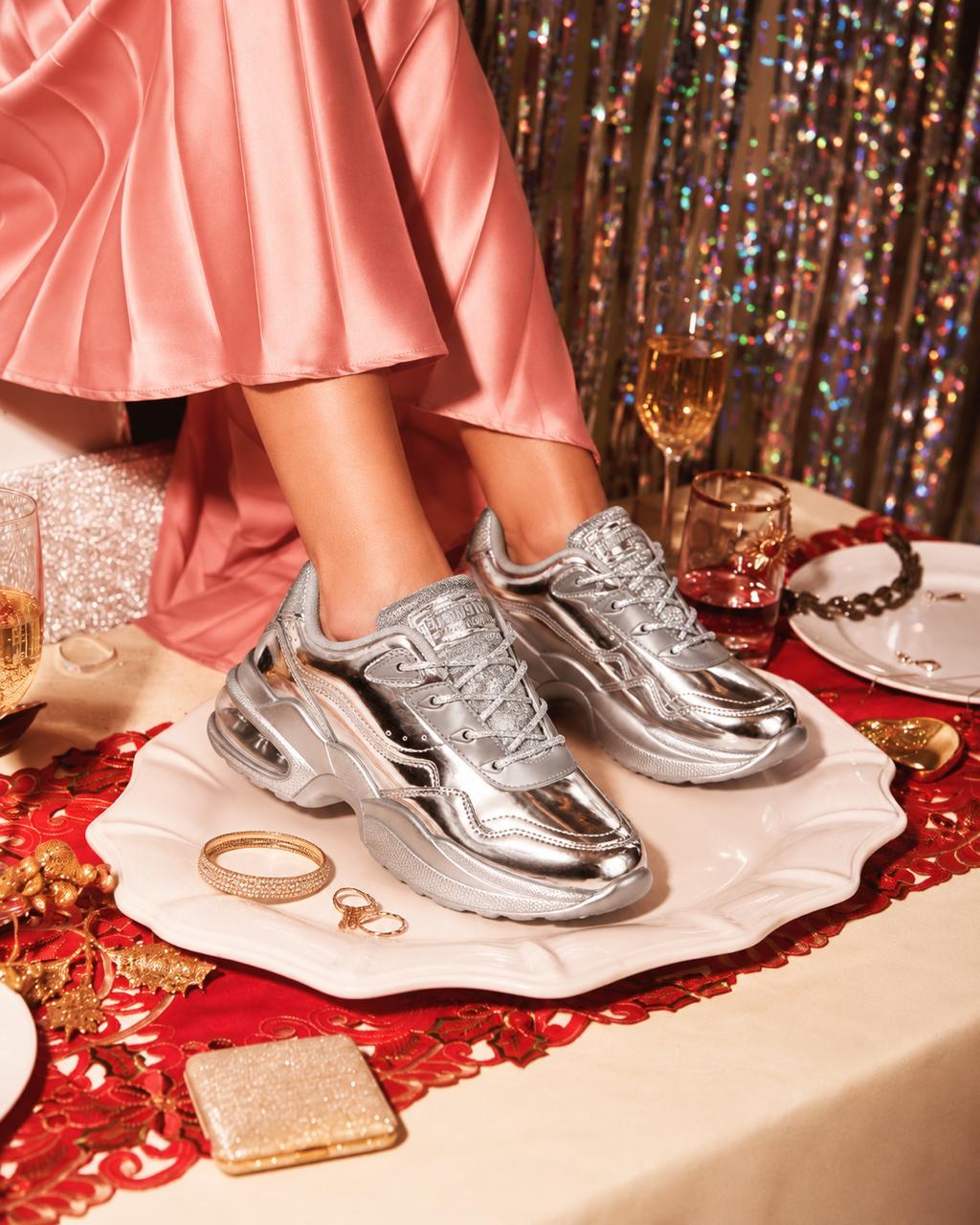 Hamster London Shiny Silver Sneaker